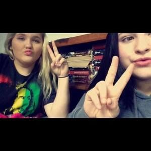 Meet your Posher, Melody